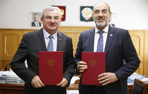Дагестанский кадровый центр и Минобрнауки Дагестана заключили соглашение о сотрудничестве
